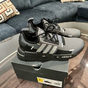 Brand new addidas sneakers